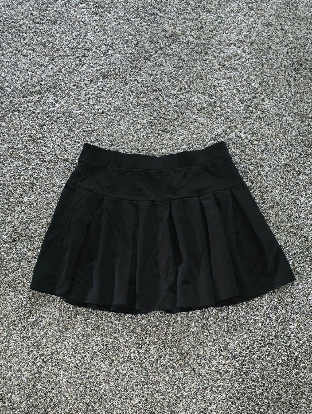 American Eagle Outfitters Black Pleated Skater Skort